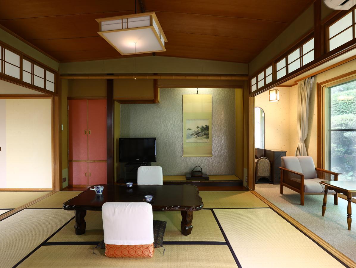 Besshoonsen Nanjyo Ryokan Ueda Buitenkant foto