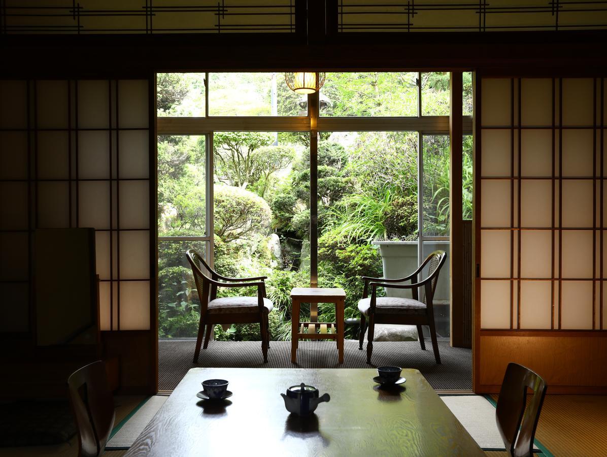 Besshoonsen Nanjyo Ryokan Ueda Buitenkant foto